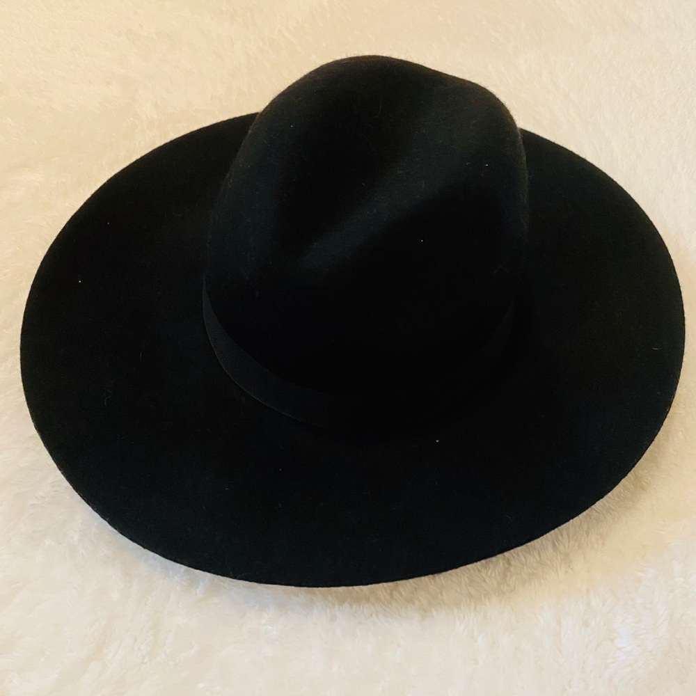 Banana Republic Felt Hat